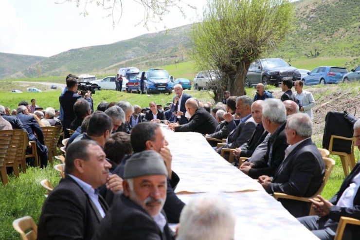 Beypınarı Ve Şilan Barajları İçin İstişare Toplantısı Yapıldı