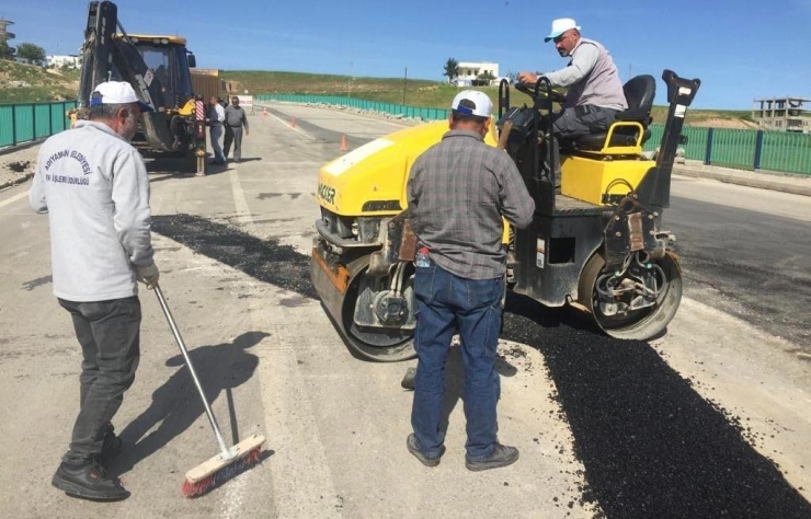 Adıyaman’da Yıpranan Yollar Onarılıyor