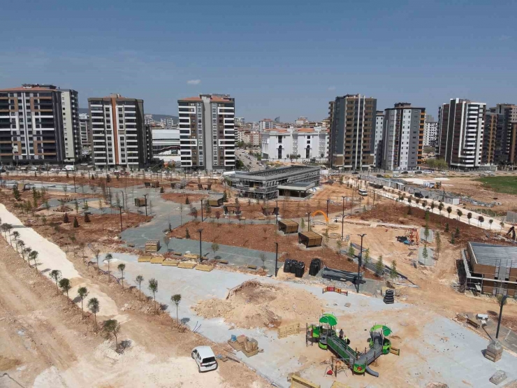 Gaziantep Büyükşehir, Kente Yeni Bir Park Daha Kazandırıyor