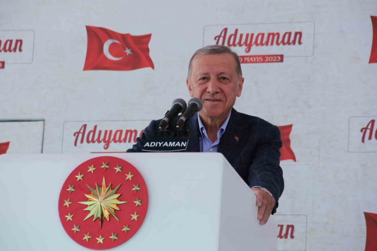Cumhurbaşkanı Erdoğan: "çalıştığı Ajans Değişince Söylemi De, Tarzı Da, Yüzü De Değişen Bir Rüzgar Gülünün Türkiye’yi Temsil Etmesi Mümkün Mü?"