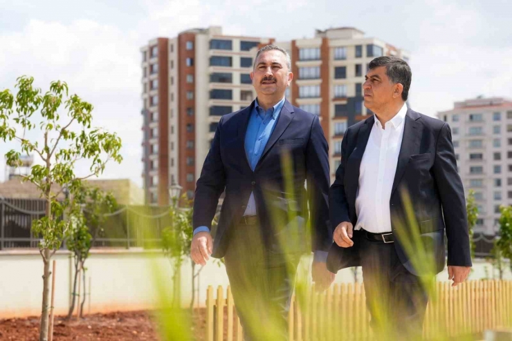 Şehitkamil’e 2 Yeni Park