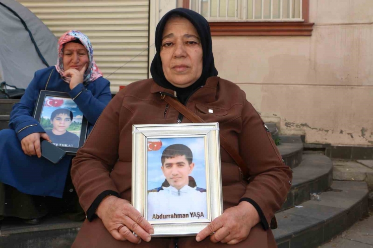 Evlat Nöbetindeki Anneden Pkk’ya Serzeniş