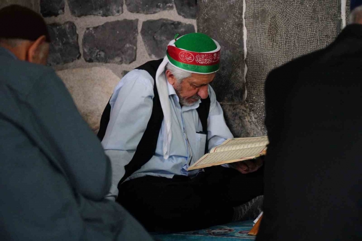 Diyarbakır’da Fetih Şehitleri İçin Mevlit Okutuldu