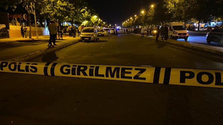 Diyarbakır’daki Silahlı Kavgada Yaralanan 6 Kişiden Biri Hayatını Kaybetti