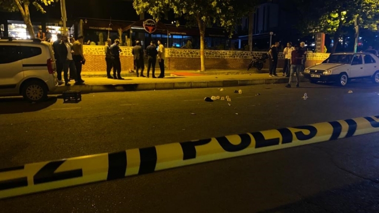 Diyarbakır’daki Silahlı Kavgada Yaralanan 6 Kişiden Biri Hayatını Kaybetti