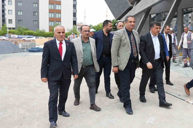 Şehitkamil Sahnesi Ve Agro Park Projelerinde Sona Gelindi