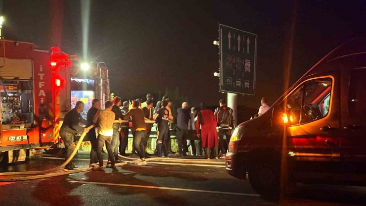 Gaziantep’te Feci Kaza: Alev Topuna Dönen Araçtaki 1 Kişi Yanarak Öldü