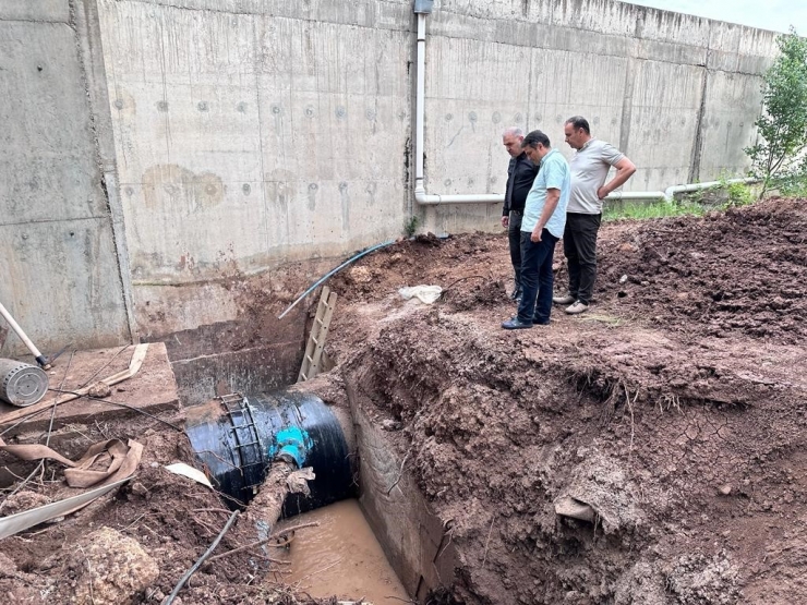 Diski, Dört İlçeyi Besleyen Ana İsale Hattı Arızasını Çözüme Kavuşturdu