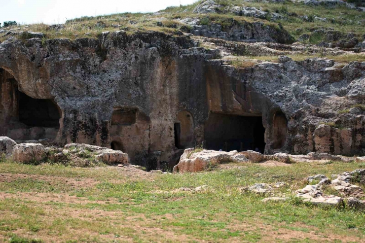 Diyarbakır’da 12 Bin Yıllık Tarih Havadan Görüntülendi