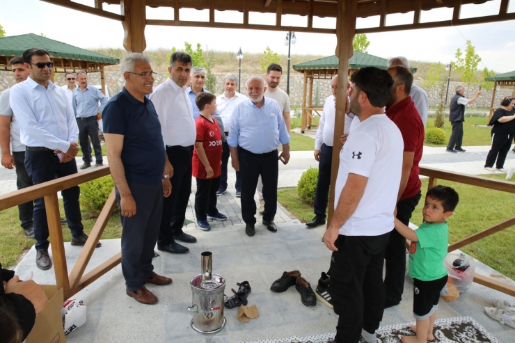 Başkan Güder: “ İlimizin Yeniden İnşasını Yaparken Projelerimizi Sürdüreceğiz”