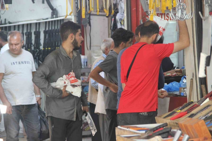 Şanlıurfa Bıçakçılarda Kurban Bayramı Yoğunluğu