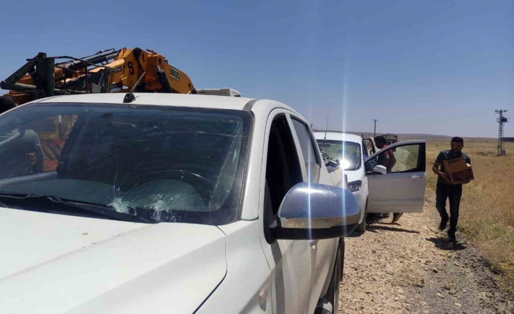 Diyarbakır’da Dicle Elektrik Saha Ekipleri Taşlı Saldırıya Uğradı