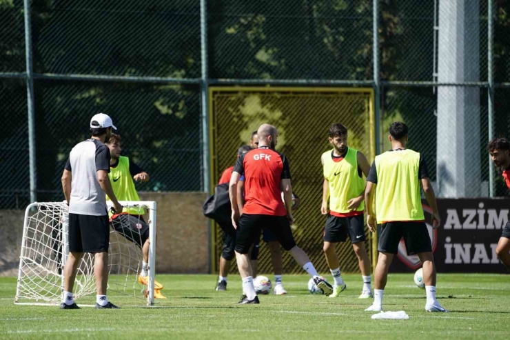 Gaziantep Fk, Yeni Sezon Çalışmalarının İlk Etabını Tesislerinde Tamamladı