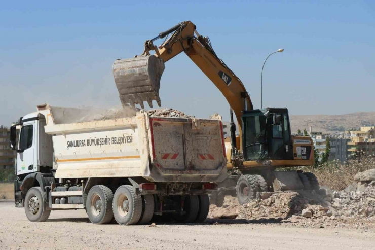 Şanlıurfa’da Asfaltlama Öncesi Altyapı Çalışmaları Tamamlandı