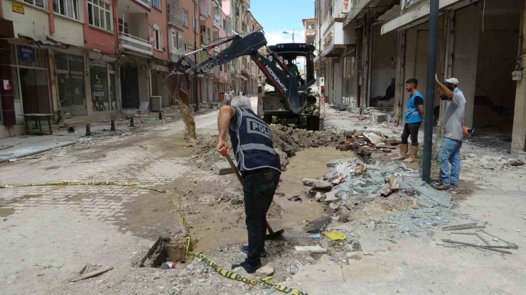 Malatya’da Patlayan Doğalgaz Borusu Paniğe Neden Oldu