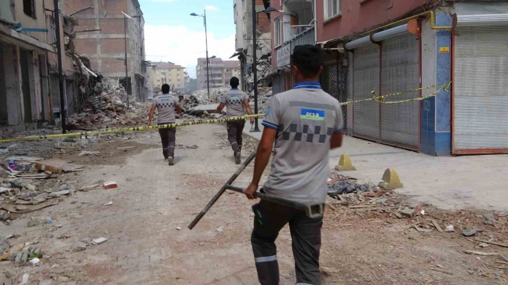 Malatya’da Patlayan Doğalgaz Borusu Paniğe Neden Oldu