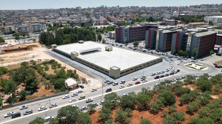 15 Temmuz Otopark Ve Ticari Ünite Kompleksi Tamamlandı