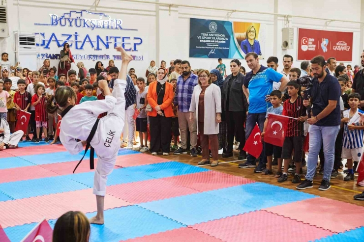 Büyükşehir’in Yaz Spor Okullarına Öğrencilerden Yoğun İlgi