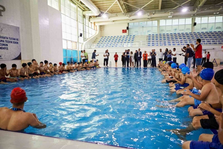 Büyükşehir’in Yaz Spor Okullarına Öğrencilerden Yoğun İlgi