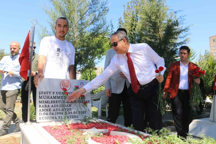 Diyarbakır’da 15 Temmuz Demokrasi Ve Milli Birlik Günü Etkinlikleri Şehitlik Ziyaretleriyle Başladı