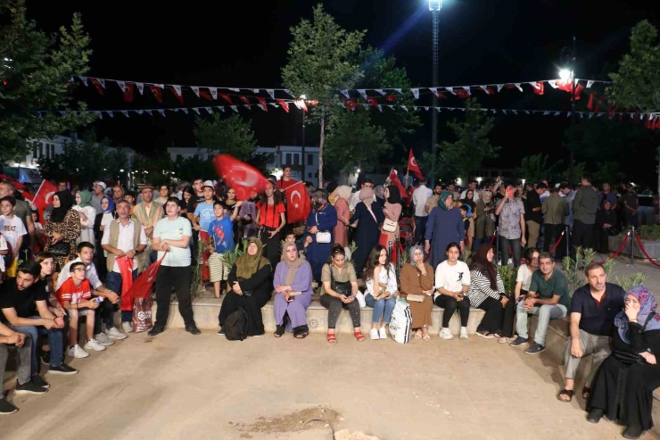 Diyarbakır’da 15 Temmuz Demokrasi Ve Milli Birlik Günü Etkinlikleri Düzenlendi