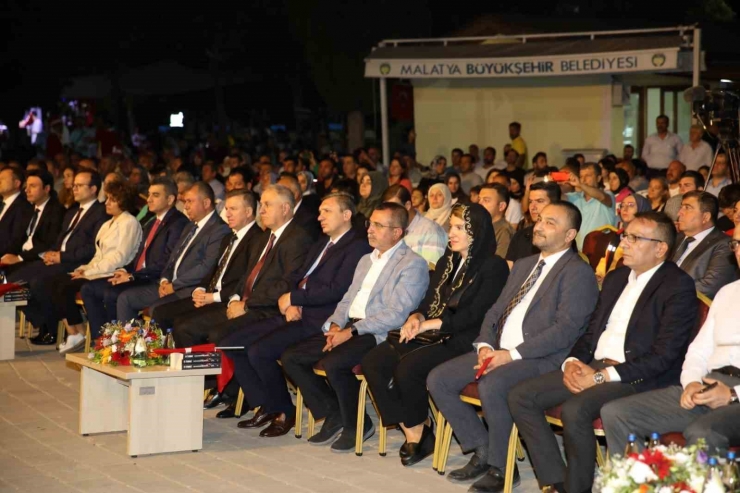 Malatya’da 15 Temmuz Demokrasi Ve Milli Birlik Günü Etkinlikleri Düzenlendi