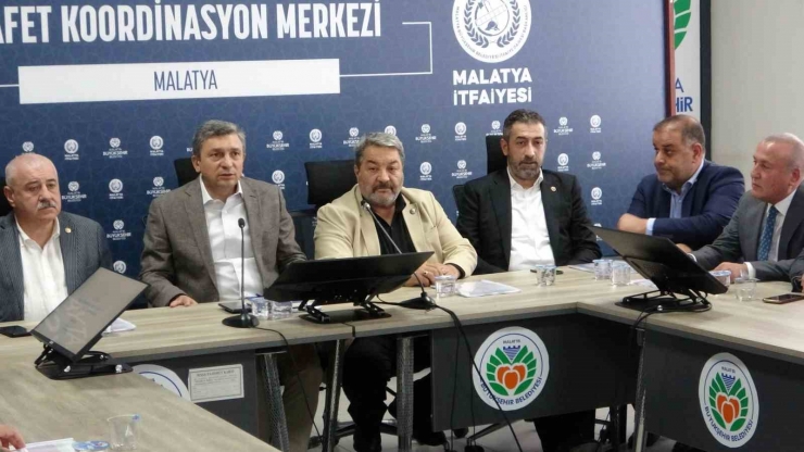 Mhp Heyeti Deprem Bölgesi Malatya’da