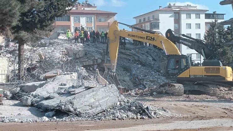 134 Kişinin Öldüğü Ayşe-mehmet Polat Sitesi İle İlgili Şok İddianame: Zemin Etüdü Yapılmamış