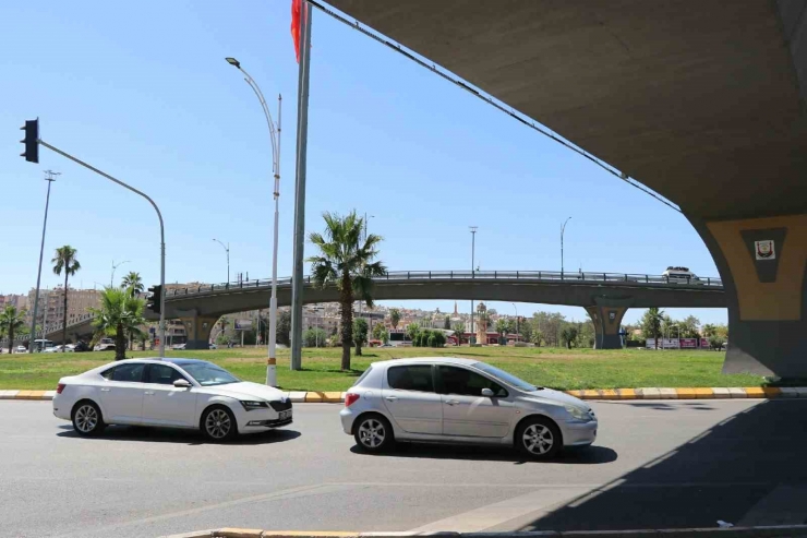 Abide Köprülü Kavşağı İle Şehir İçi Trafiği Nefes Aldı