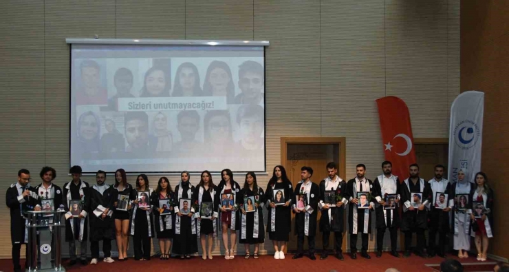 Adyü’de Mezunlar İçin Yemin Töreni Düzenledi