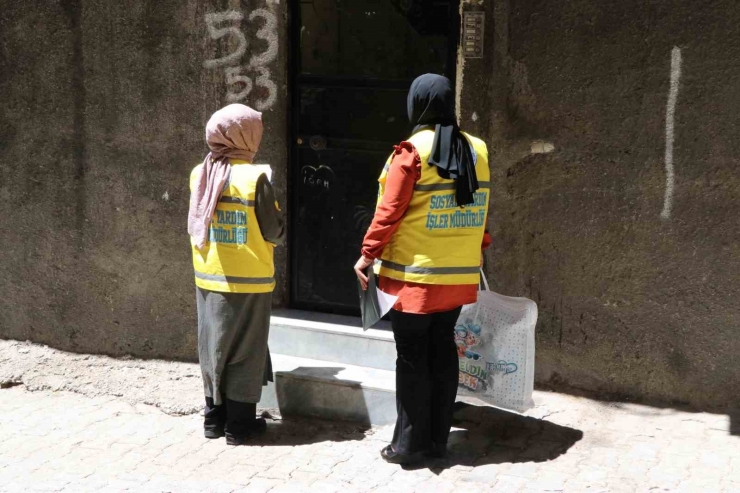 Şanlıurfa’da Yeni Doğan Bebeklerin İlk Hediyeleri Belediyeden