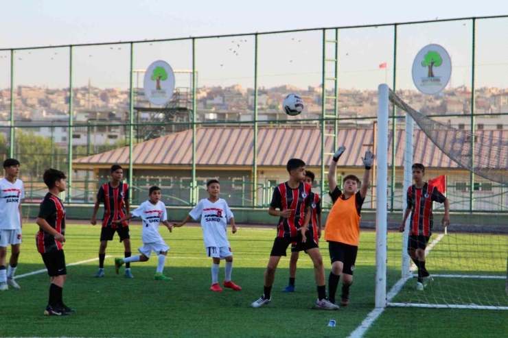 Yeşil Sahada Vefa Dolu Organizasyon