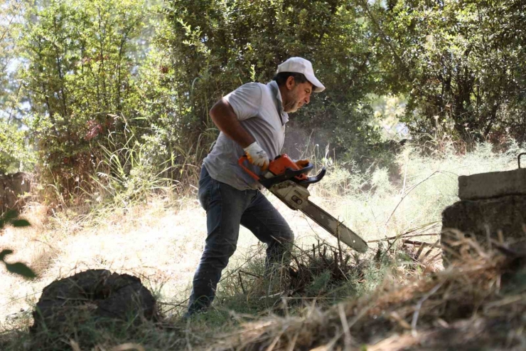 Yenişehir’de Peyzaj Çalışmaları Başladı