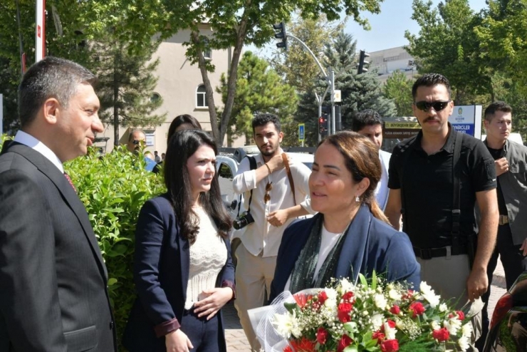 Bakan Yardımcısı Madak, Malatya’da İncelemelerde Bulundu