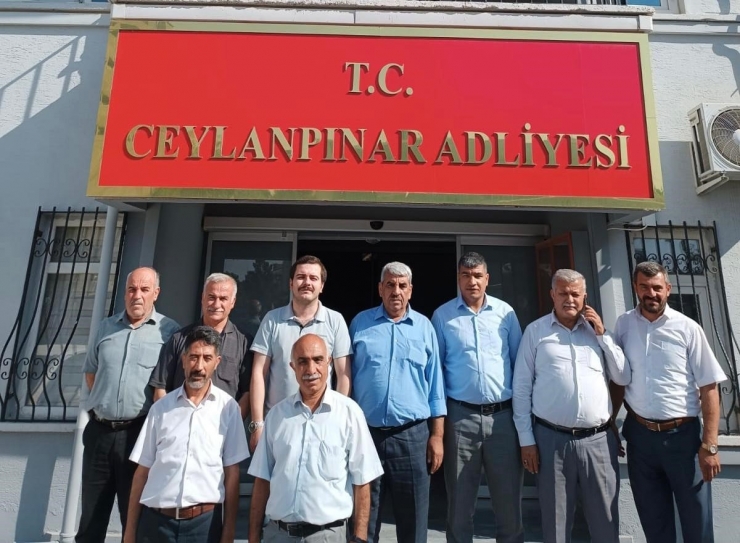 Ceylanpınar’da Muhtarlardan Tayini Çıkan Baş Savcıya Veda Ziyareti