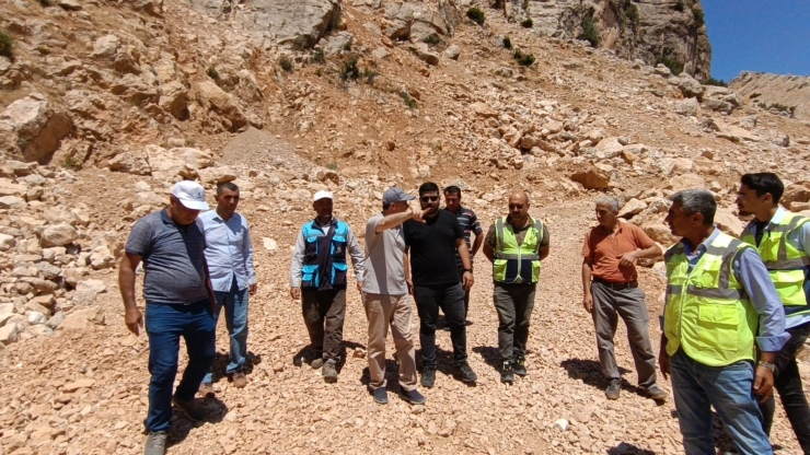 Gürlevik İçme Suyu Hattı Çalışmaları Devam Ediyor