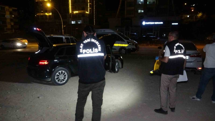 Alacak Verecek Meselesi Kanlı Bitti: 1 Ağır Yaralı
