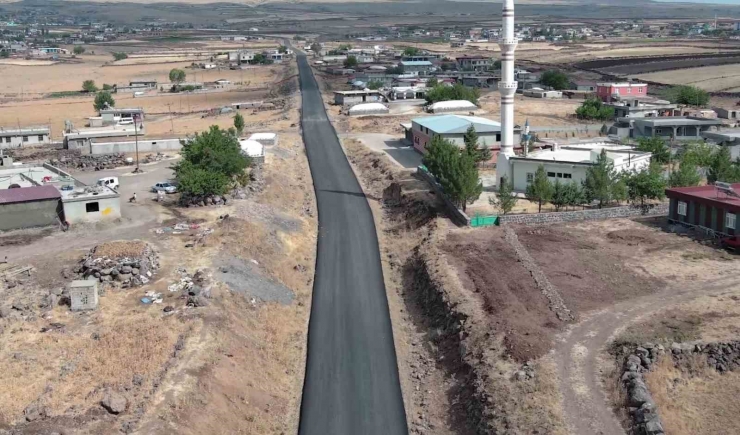 Siverek’in Bozuk Yollarını Büyükşehir Yapıyor