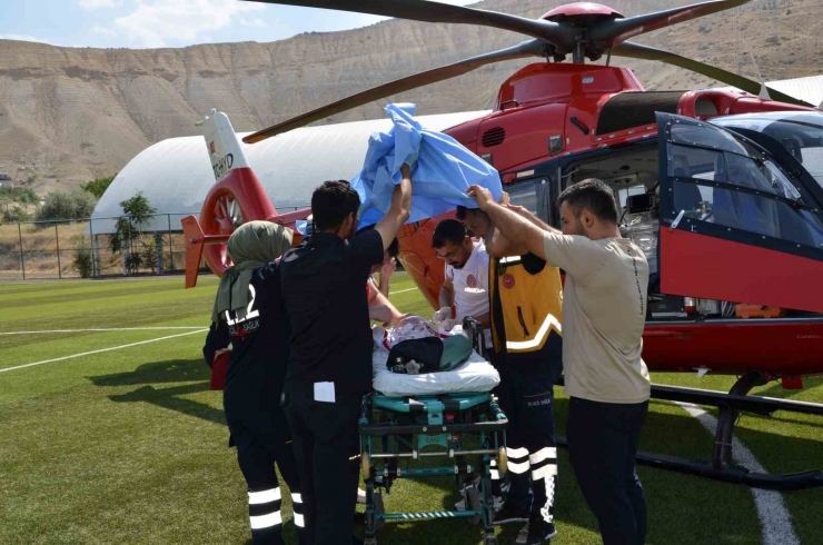 Hava Ambulansı Yeni Doğan Bebek İçin Havalandı