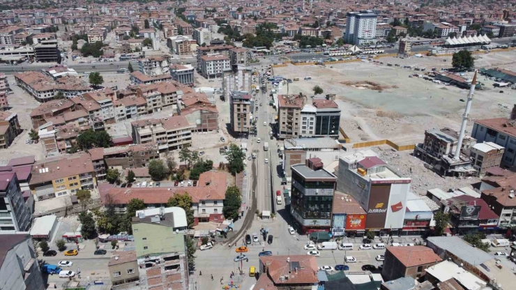 Malatya’da Enkazlar Kaldırıldıkça Binaların Yerini Boş Araziler Aldı