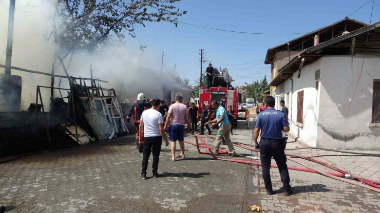 Malatya’da Korkutan Yangın