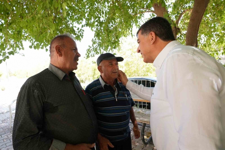 Vatandaşlardan Fadıloğlu’na Hizmet Teşekkürü