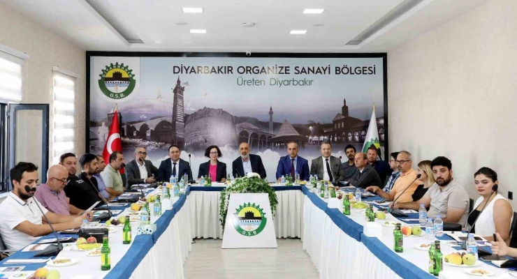 Diyarbakır’da Kosgeb Yalın Dönüşüm Desteği Ve Model Fabrika Uygulamaları Toplantısı