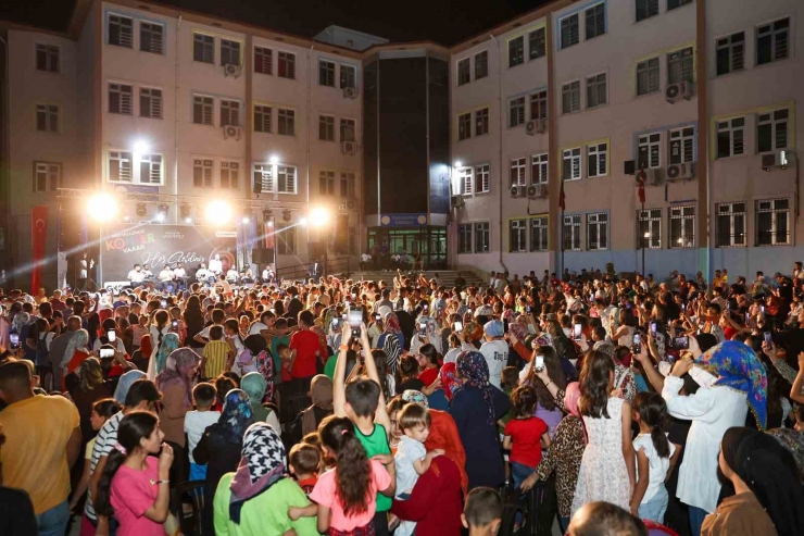 Mahallemde Konser Var Etkinliklerine Yoğun İlgi