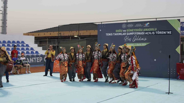 Doğu Ve Güneydoğu Anadolu Tenis Takım Şampiyonası Gaziantep’te Başladı