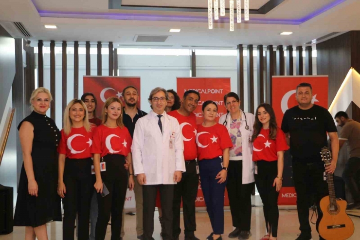 Medical Poınt Gaziantep’te 30 Ağustos Coşkusu