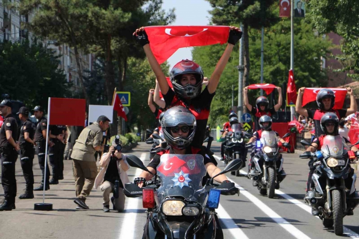 Diyarbakır’da 30 Ağustos Zafer Bayramı Coşkuyla Kutlandı