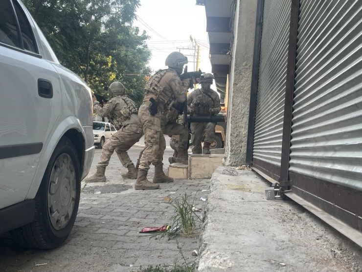 Şanlıurfa’da "kanunsuz Silahlanmaya Hayır" Operasyonu: 57 Gözaltı