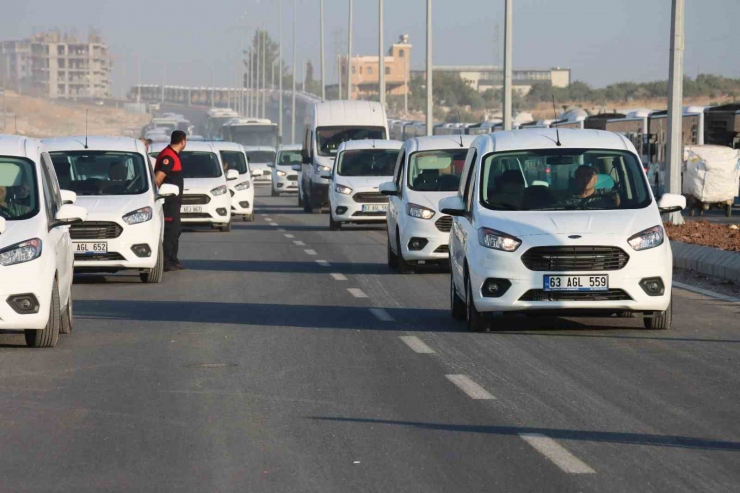 Şehir Merkezinde 750 Araçla Gövde Gösterisi