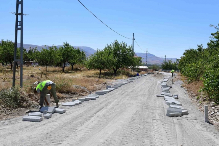 Çınar, Yol Çalışmalarını İnceledi